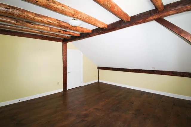 $595,000 | 339 Burt Hill Road, Winchester, NH 03470