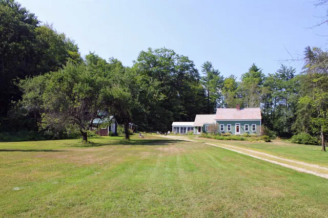 $595,000 | 339 Burt Hill Road, Winchester, NH 03470
