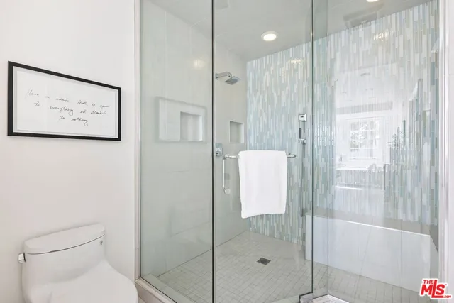 $2,195,000 | 2241 Canyonback Road, Los Angeles, CA 90049