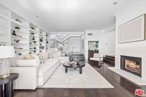 $2,095,000 | 2241 Canyonback Road, Los Angeles, CA 90049