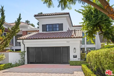 $2,095,000 | 2241 Canyonback Road, Los Angeles, CA 90049