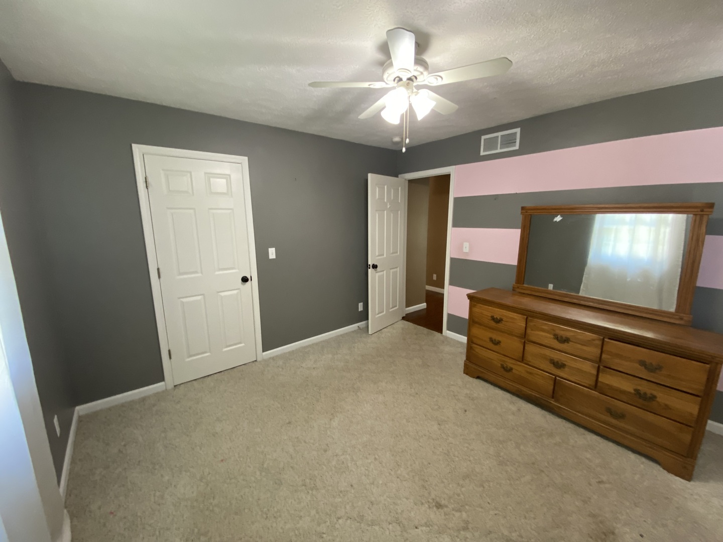 514 Country Club Road Centralia, IL 62801 - Photo 13 of 23