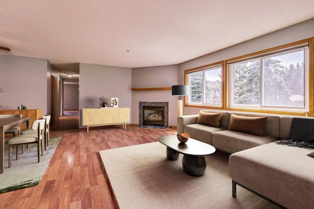 $217,000 | 3167 Manitou Drive, Unit 7, White Bear Lake, MN 55110