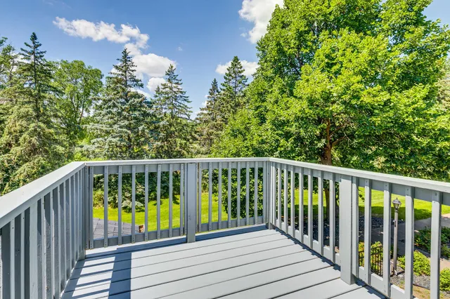 $217,000 | 3167 Manitou Drive, Unit 7, White Bear Lake, MN 55110