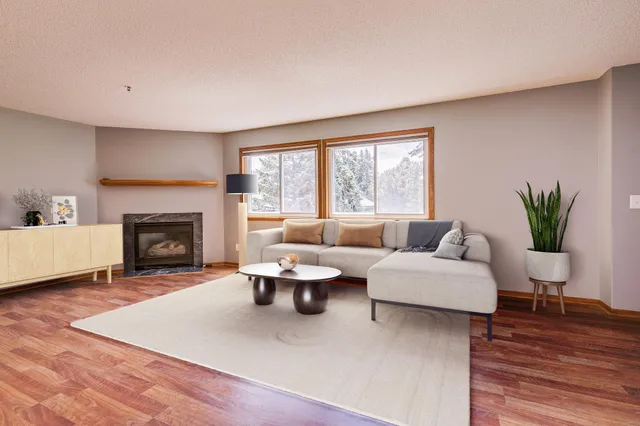 $217,000 | 3167 Manitou Drive, Unit 7, White Bear Lake, MN 55110