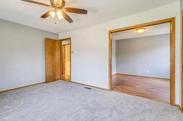 $217,000 | 3167 Manitou Drive, Unit 7, White Bear Lake, MN 55110