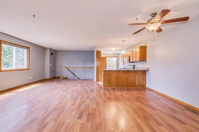 $217,000 | 3167 Manitou Drive, Unit 7, White Bear Lake, MN 55110