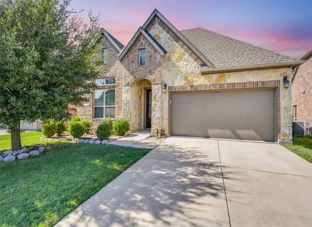 $2,950 | 10625 Musketball Place, McKinney, TX 75072