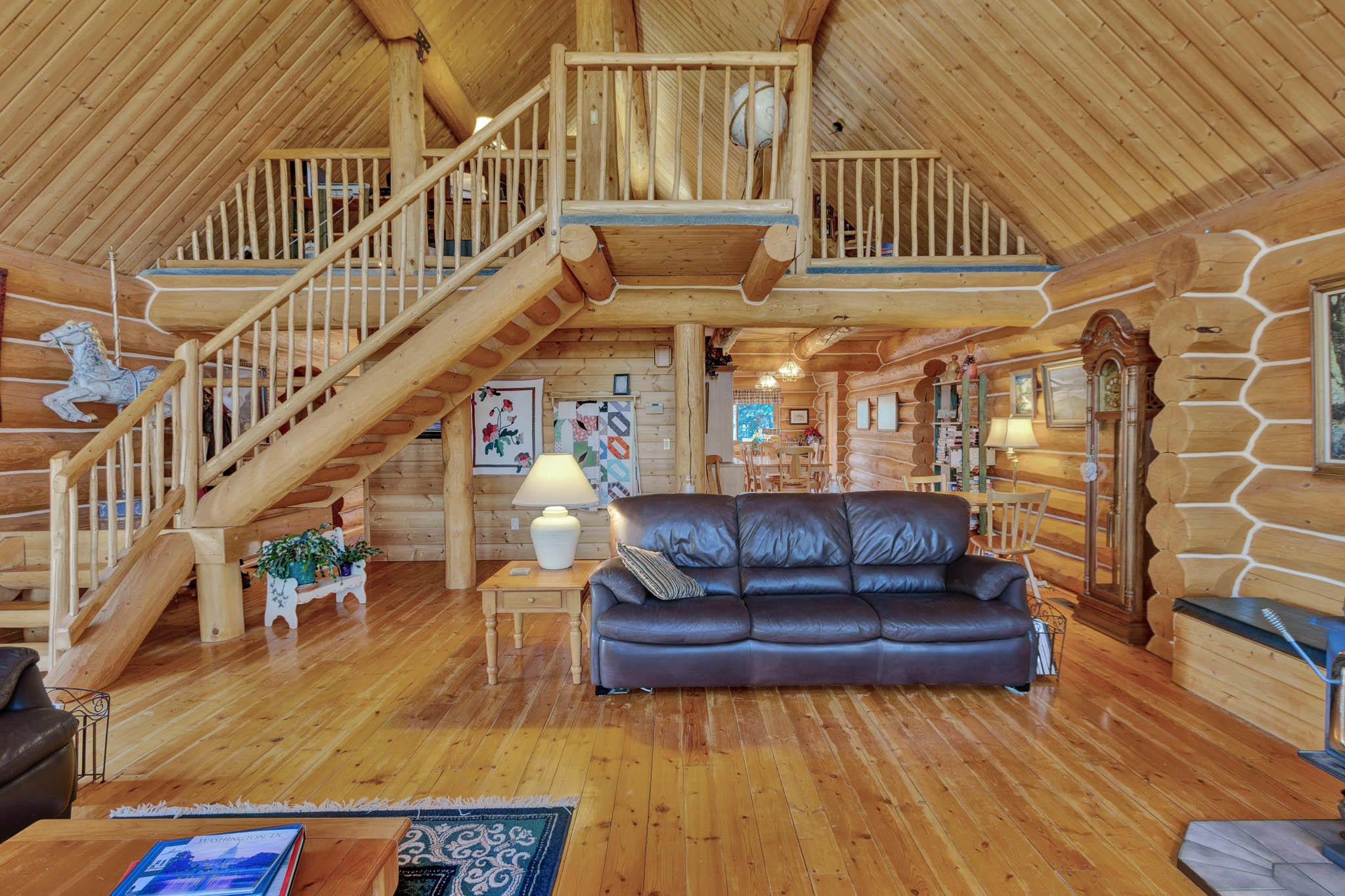 65220 Smokey Ridge Road Bend, OR 97703 - Photo 5 of 39 DSC06151