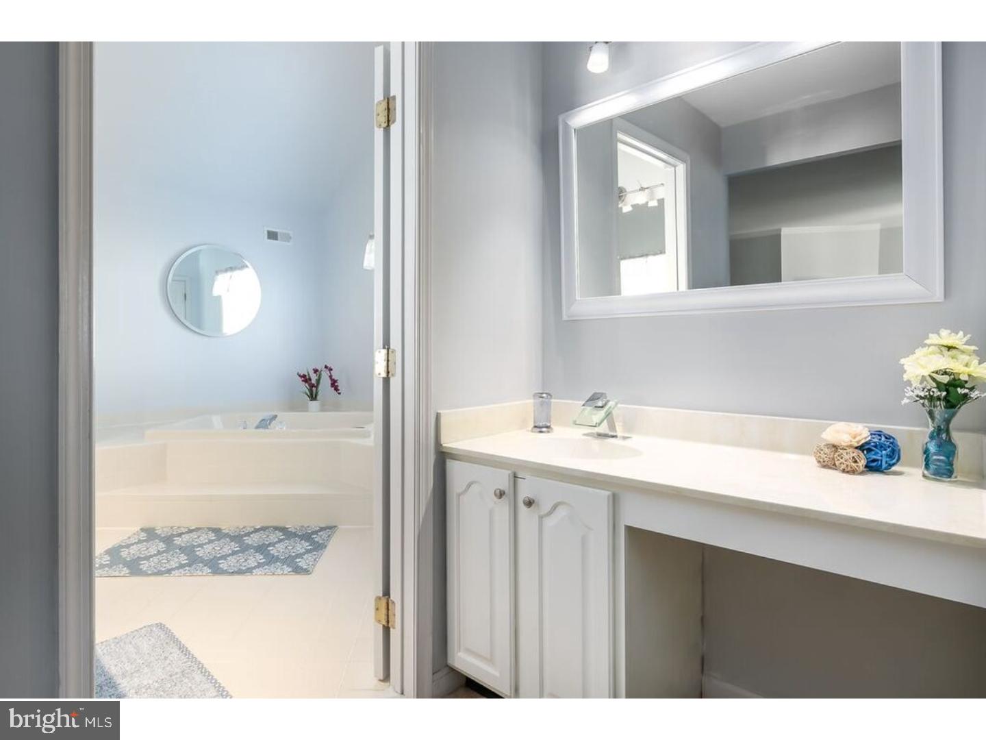 51 Brooks Road Moorestown, NJ 08057 - Photo 14 of 25 Gallery Image 14