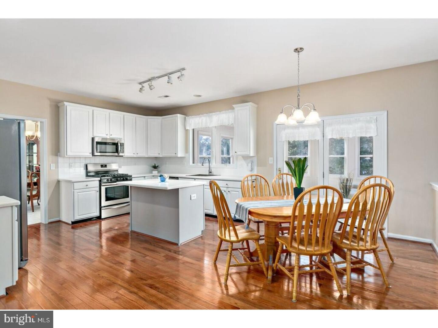51 Brooks Road Moorestown, NJ 08057 - Photo 6 of 25 Gallery Image 6
