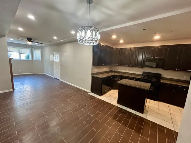 $1,080,000 | 5331 South Calumet Avenue, Chicago, IL 60615