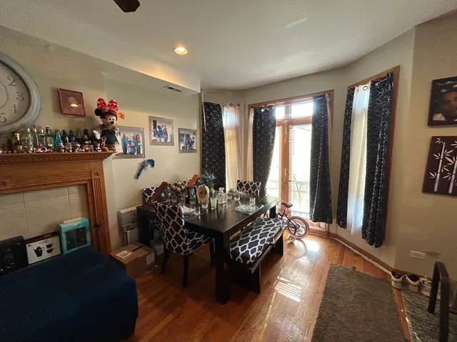 $1,080,000 | 5331 South Calumet Avenue, Chicago, IL 60615