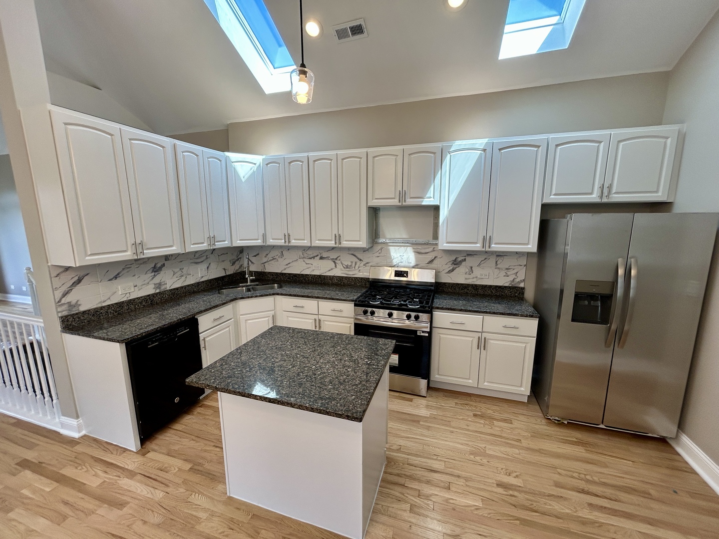 5331 South Calumet Avenue Chicago, IL 60615 - Photo 8 of 67