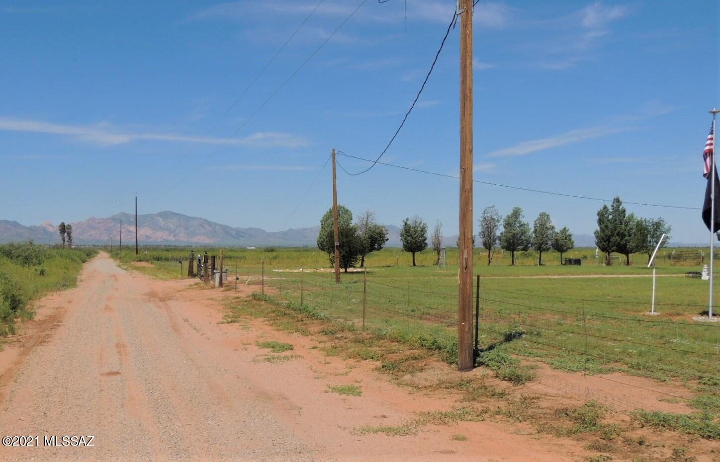 3454 East Fawn Ranch Road Pearce, AZ 85625 - Photo 7 of 49 a yard with water view