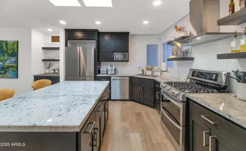 $1,415,000 | 8675 East Vía De Los Libros, Scottsdale, AZ 85258