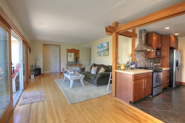 $6,795 | 3644 San Gabriel Lane, Santa Barbara, CA 93105