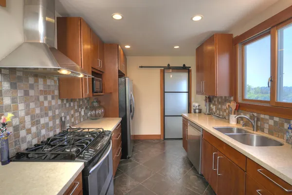 $6,795 | 3644 San Gabriel Lane, Santa Barbara, CA 93105
