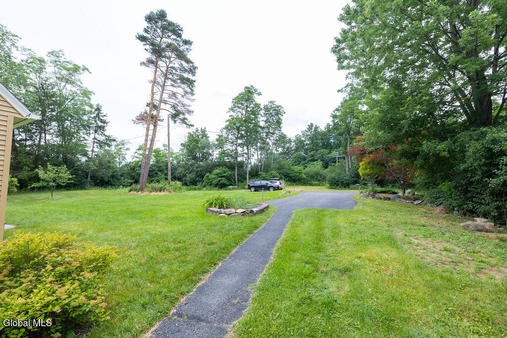 859 Putnam Road Rotterdam, NY 12306 - Photo 17 of 90 0S4A6866