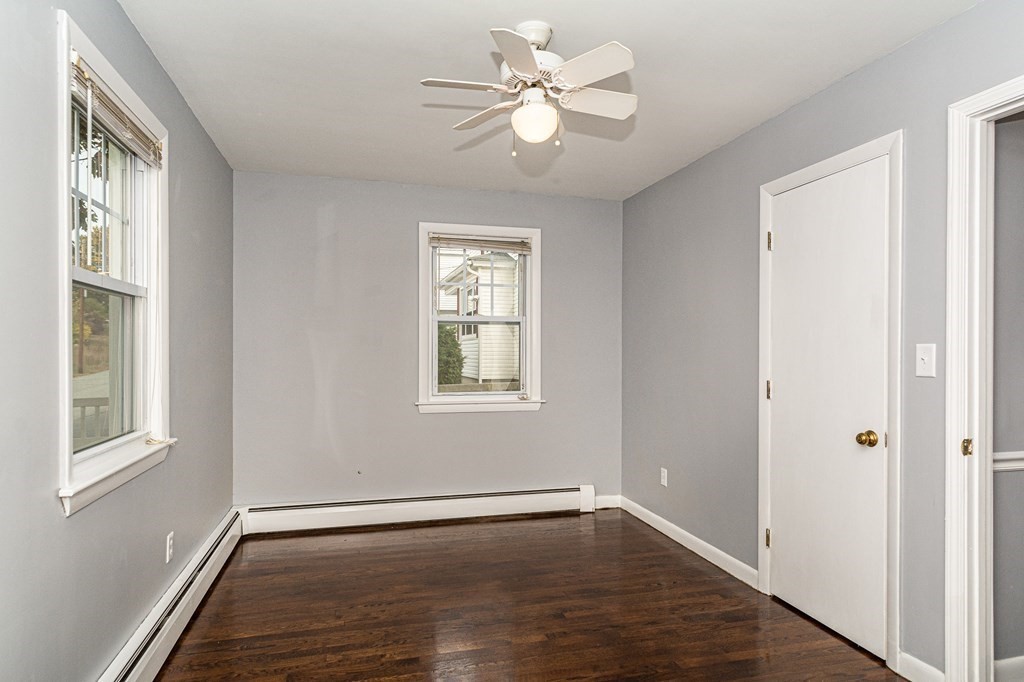 305 Cumberland Road Lowell, MA 01850 - Photo 13 of 23 Gallery Image 13