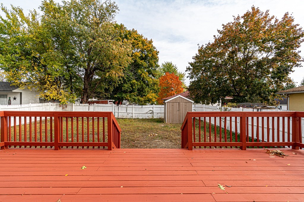 305 Cumberland Road Lowell, MA 01850 - Photo 22 of 23 Gallery Image 22