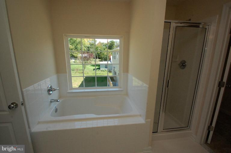 6 All Saints Road Laurel, MD 20723 - Photo 2 of 24 Bath (Master)