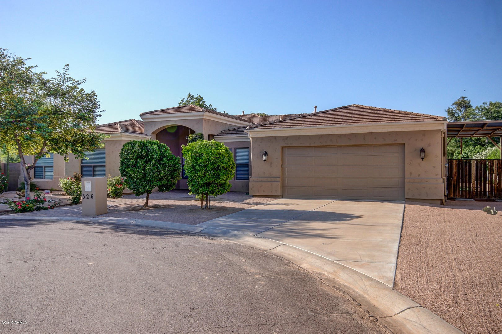 326 West Loma Lane Phoenix, AZ 85021 - Photo 1 of 48 Loma (1)