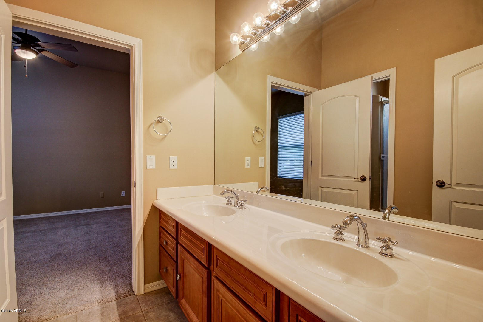 326 West Loma Lane Phoenix, AZ 85021 - Photo 27 of 48 Loma (27)