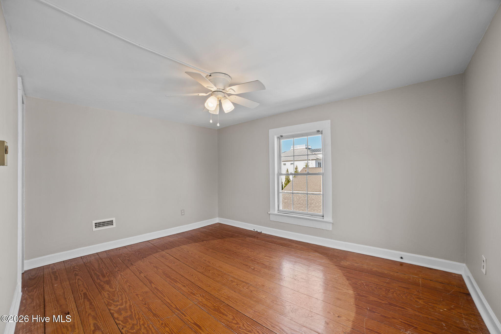 109 North Main Street Bath, NC 27808 - Photo 21 of 45 39-web-or-mls-LHV_7766