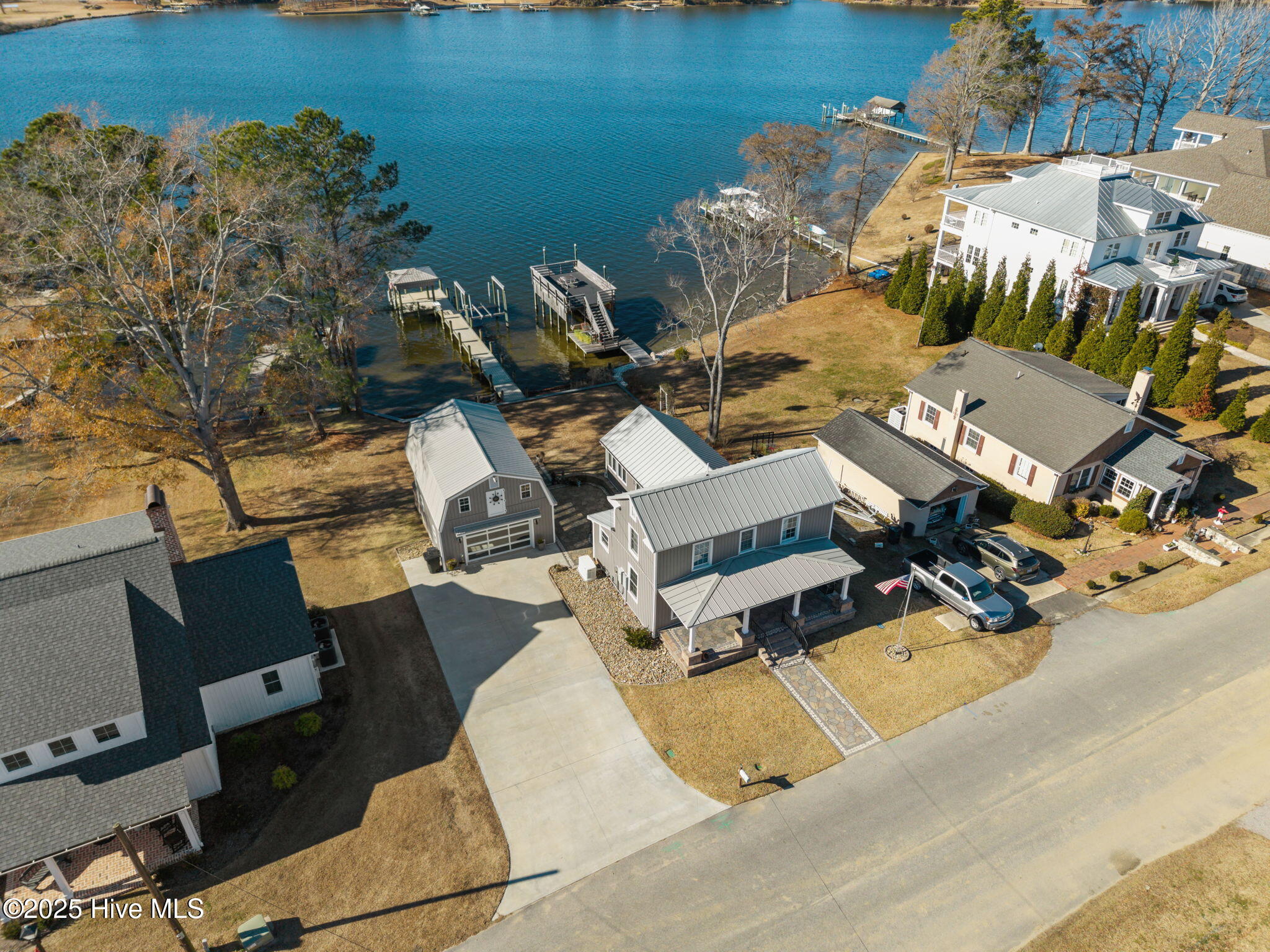109 North Main Street Bath, NC 27808 - Photo 36 of 45 9-web-or-mls-DJI_20251222123938_0018_D