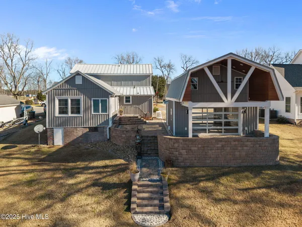 $710,000 | 109 North Main Street, Bath, NC 27808