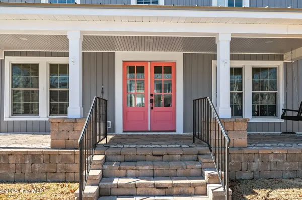 $750,000 | 109 North Main Street, Bath, NC 27808