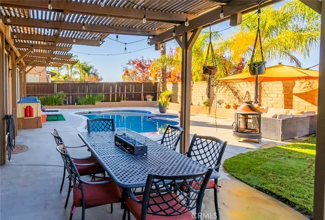 a outdoor view with a sitting space