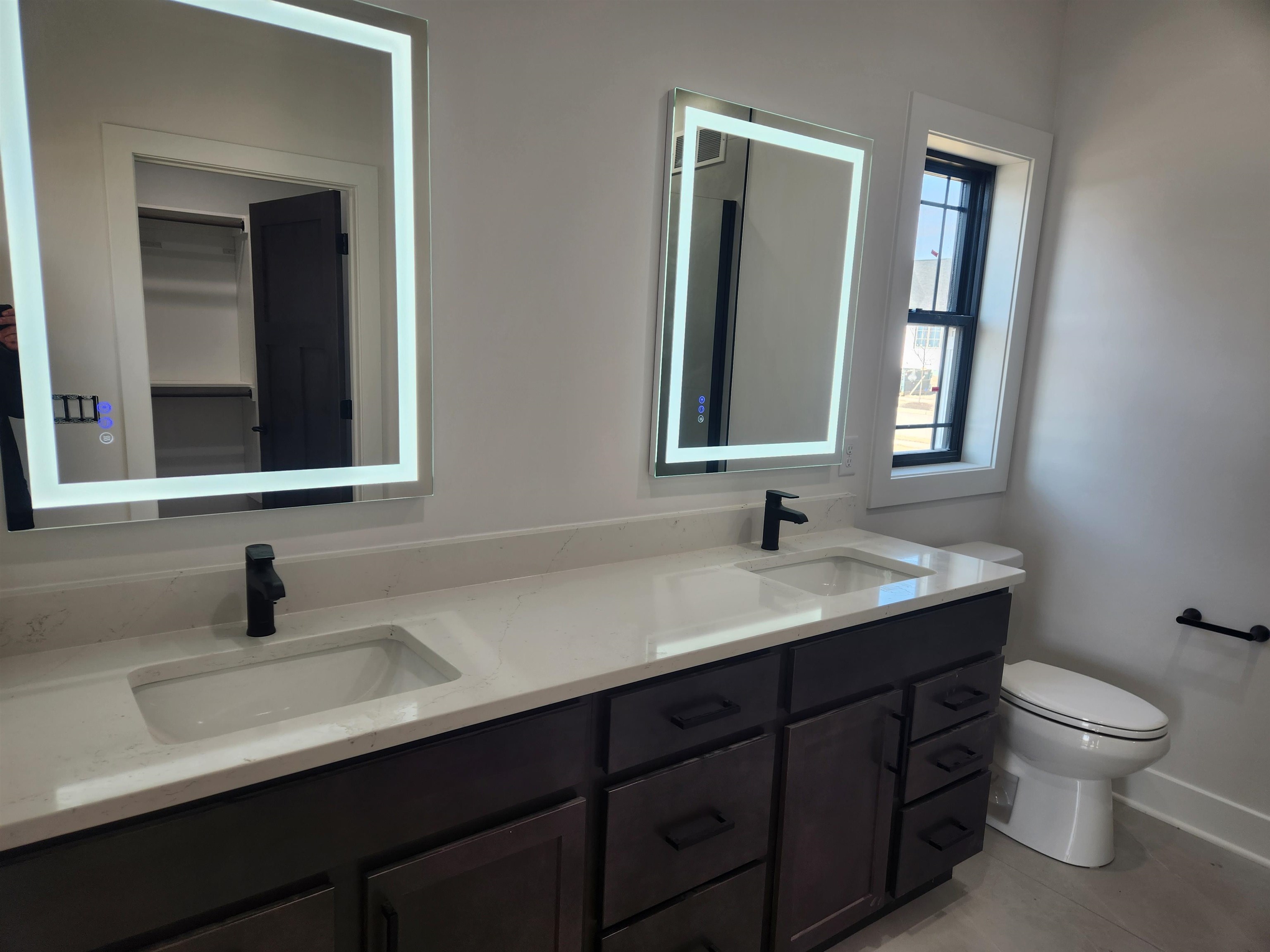 809 Westbridge Waunakee, WI 53597 - Photo 11 of 14