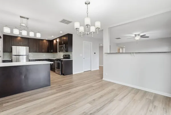 $295,000 | 221 Davis Lane, Bolingbrook, IL 60440