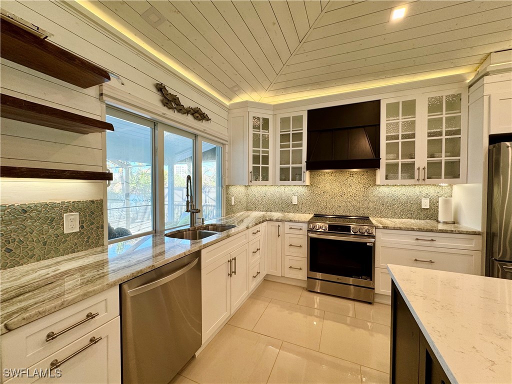 8065 Lagoon Road Fort Myers Beach, FL 33931 - Photo 16 of 43