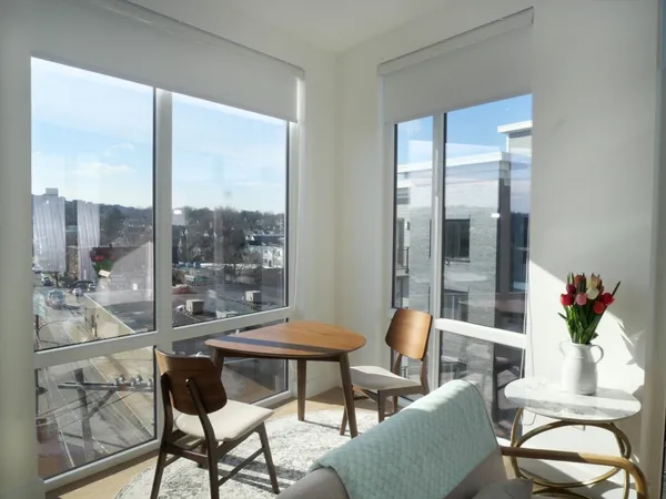 $2,750 | 38 Hichborn Street, Unit 201, Boston, MA 02135