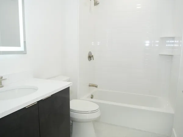 $2,750 | 38 Hichborn Street, Unit 201, Boston, MA 02135