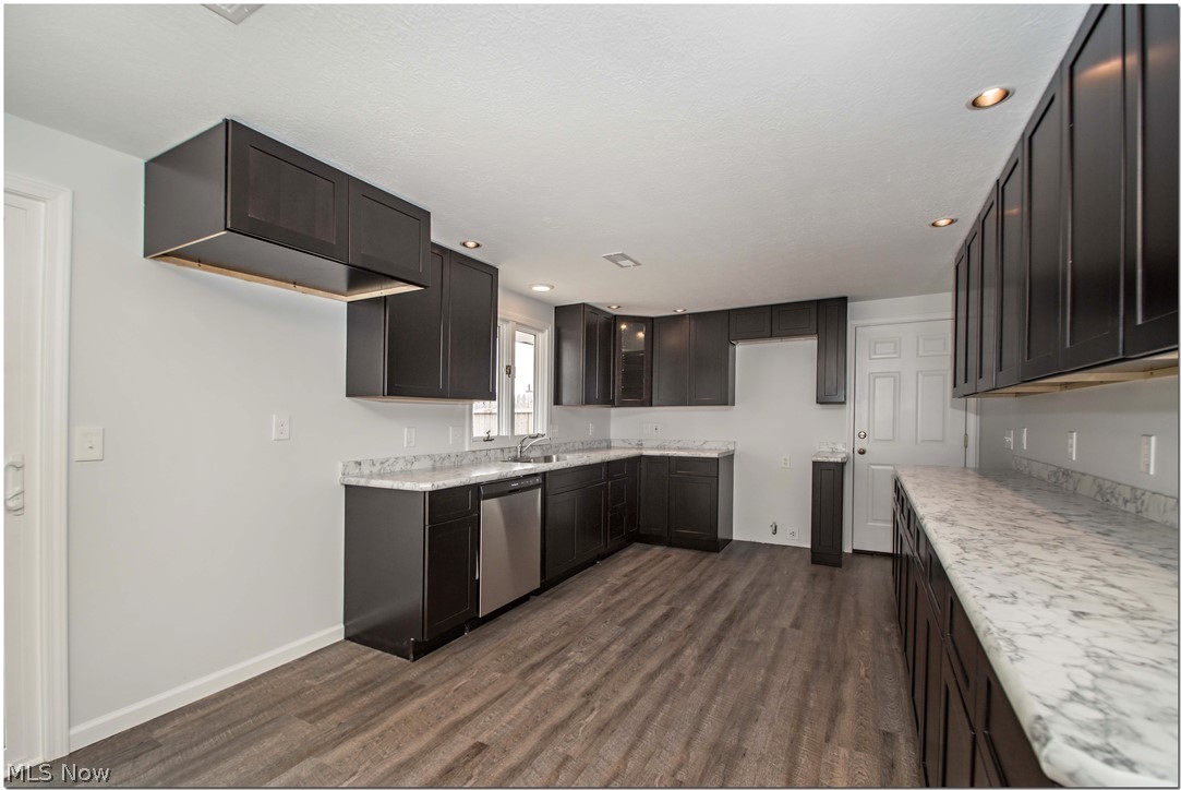 4310 Meister Road Lorain, OH 44053 - Photo 26 of 35 Gallery Image 26