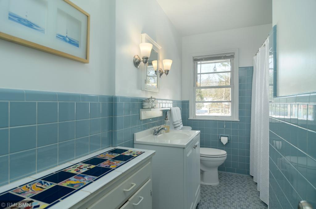 4932 Mayview Road Minnetonka, MN 55345 - Photo 7 of 36 Gallery Image 7