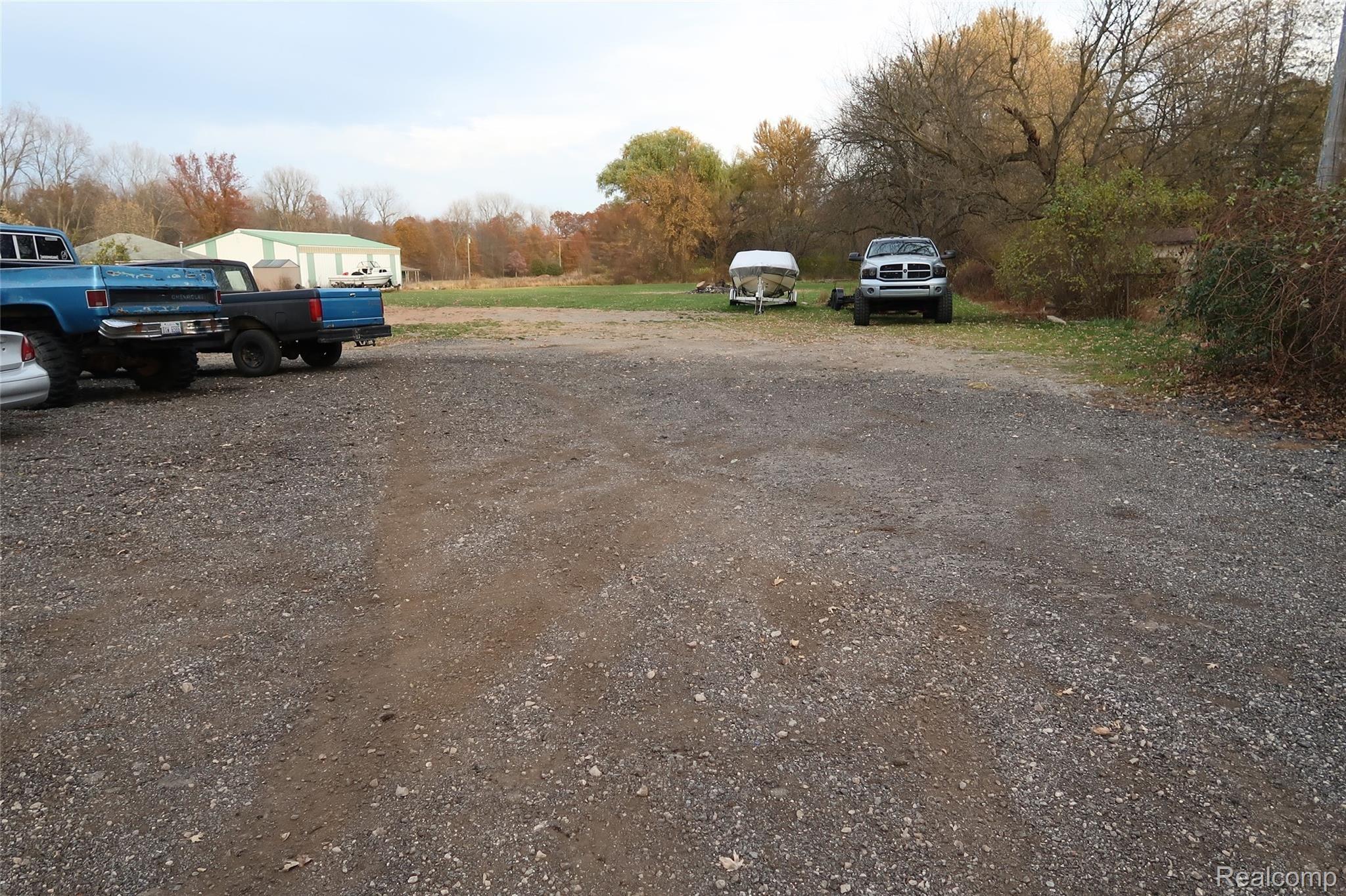 19969 Inkster Road Romulus, MI 48174 - Photo 6 of 12 inkster yard 2.JPG