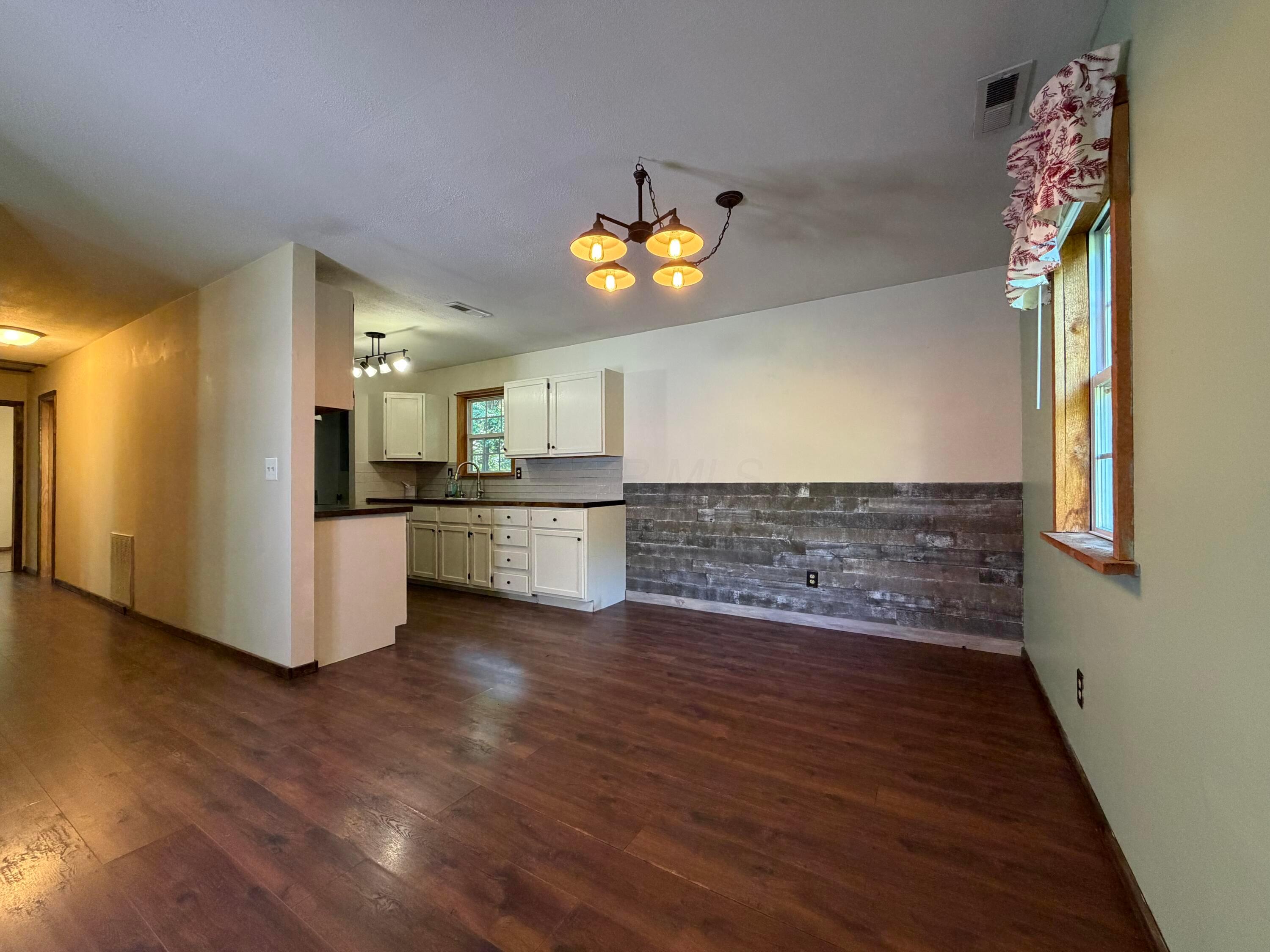 5524 Borah Hill Road Lancaster, OH 43130 - Photo 6 of 53 IMG_0953