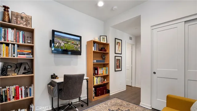 $1,225,000 | 125 Allusion, Irvine, CA 92618