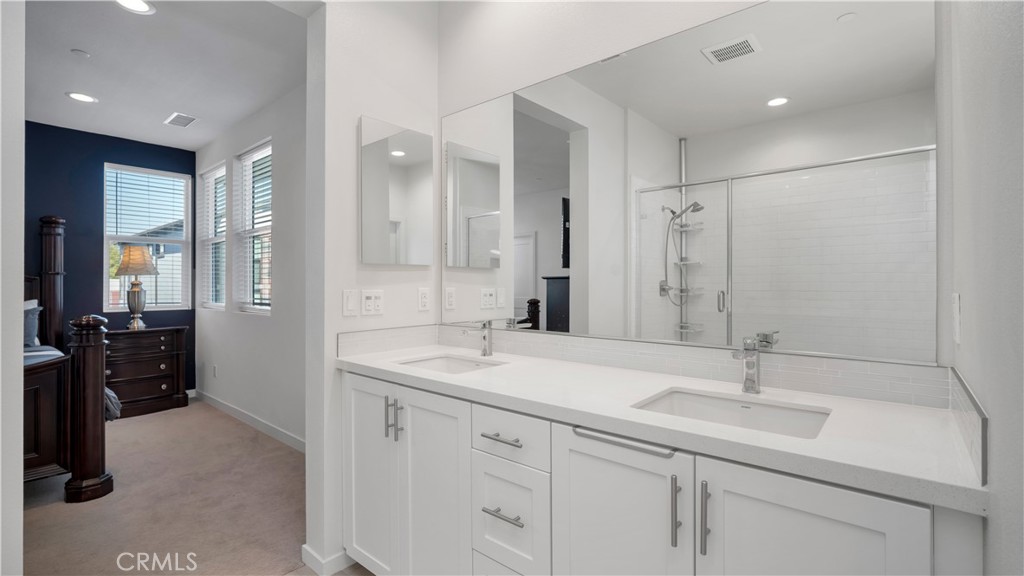 125 Allusion Irvine, CA 92618 - Photo 22 of 53