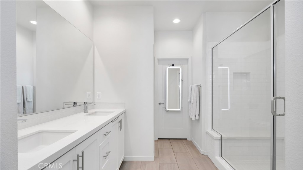 125 Allusion Irvine, CA 92618 - Photo 24 of 53