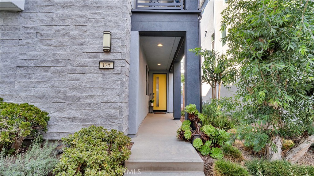 125 Allusion Irvine, CA 92618 - Photo 3 of 53