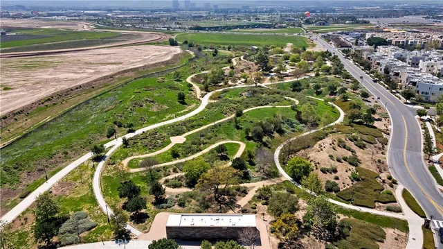 $1,225,000 | 125 Allusion, Irvine, CA 92618