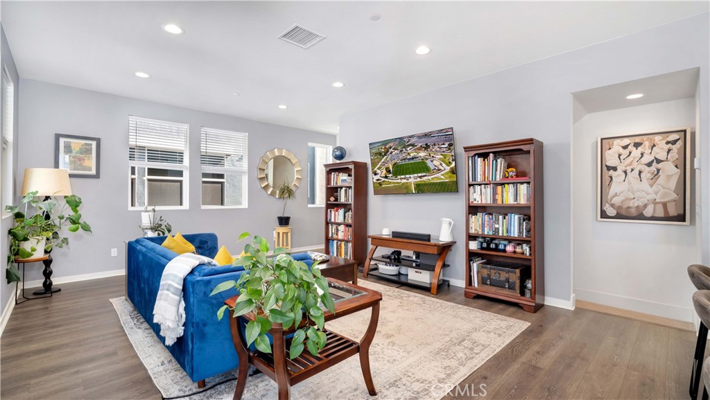 125 Allusion Irvine, CA 92618 - Photo 7 of 53