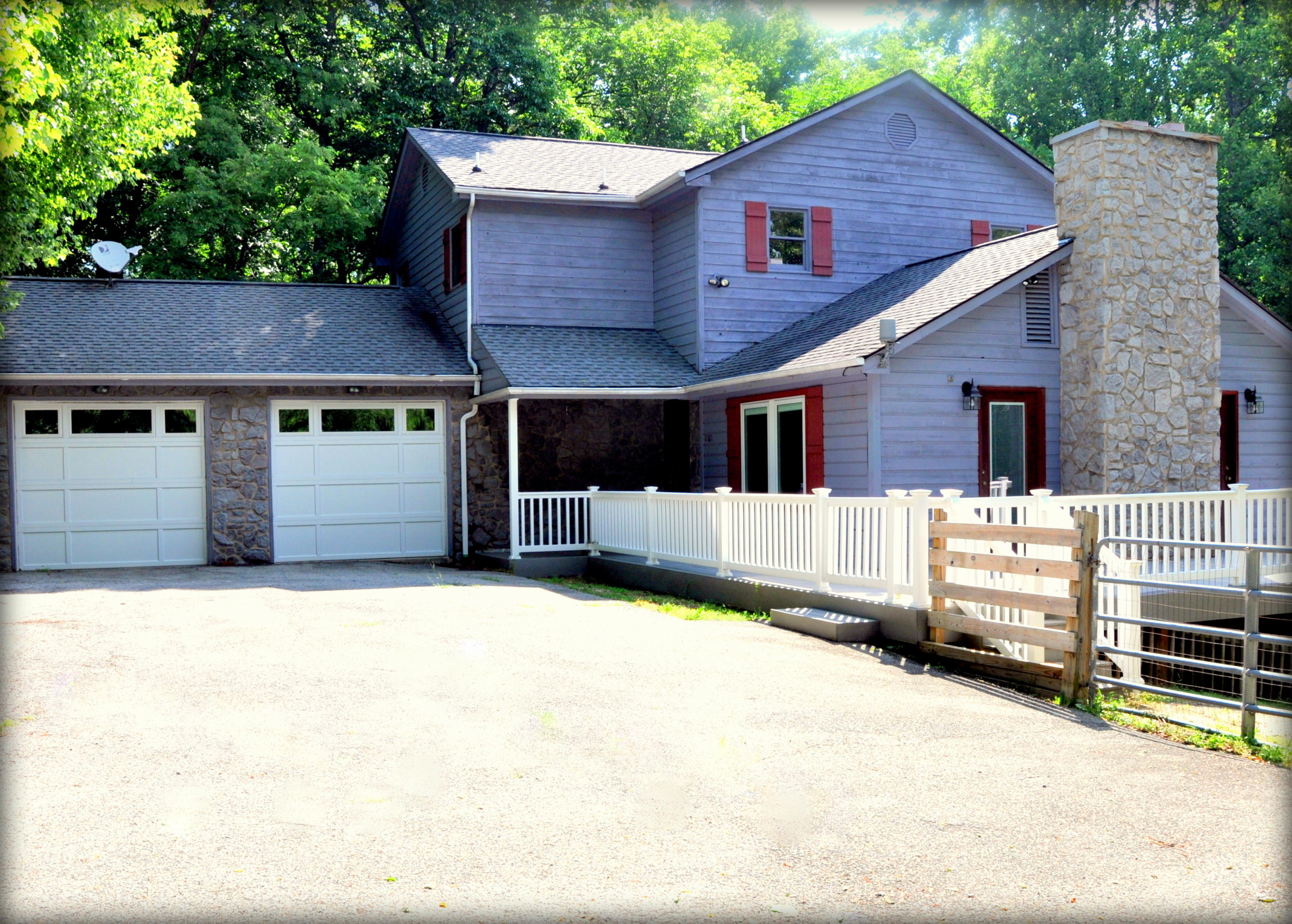 2787 Jeters Chapel Road Vinton, VA 24179 - Photo 1 of 30 DSC_0725