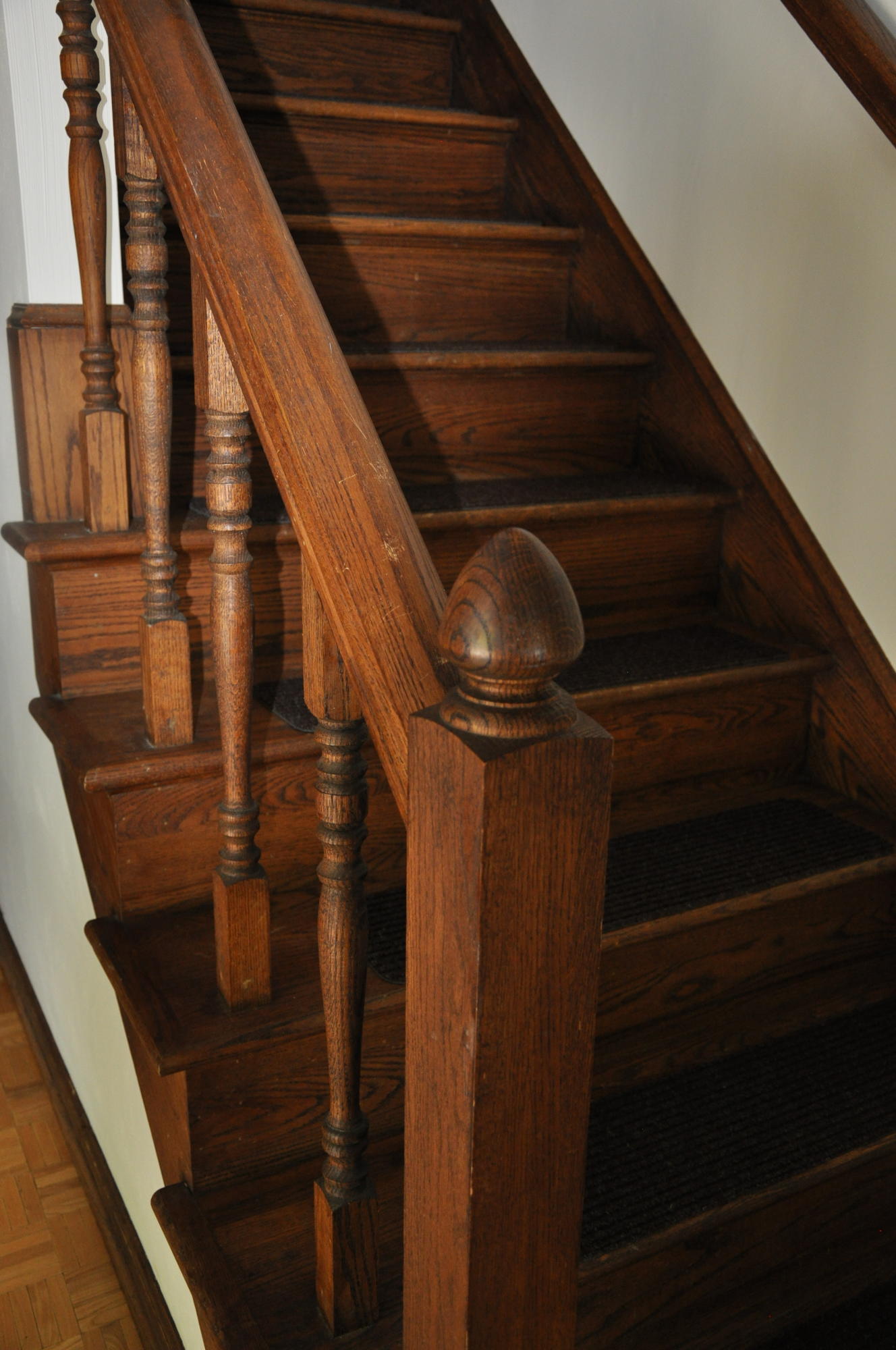 2787 Jeters Chapel Road Vinton, VA 24179 - Photo 9 of 30 WOOD STAIRWAY